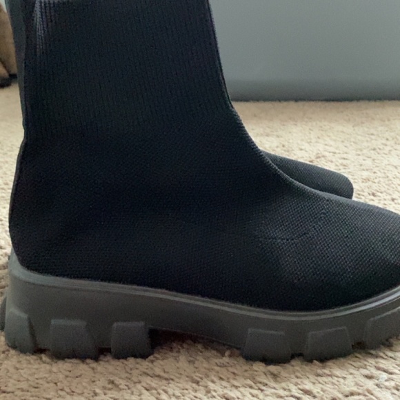 Boots - Picture 2 of 4